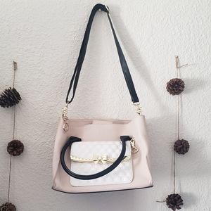 Betsey johnson hand/shoulder bag